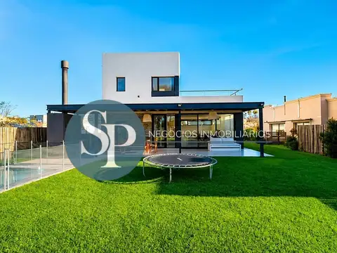 Casa en venta en Santa Emilia