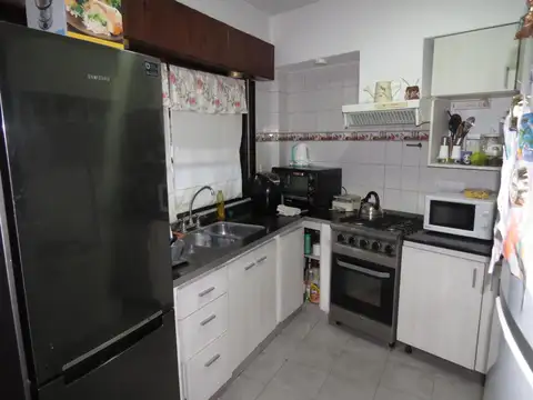 Depto Tipo Casa en Venta 46 años