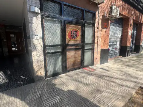 Local en Venta en Villa del Parque, USD 80.000