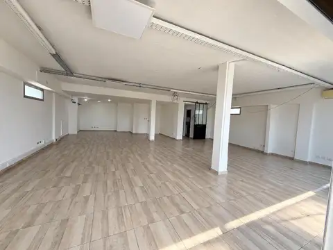 Oficina en Venta al Noreste
