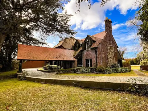 VENTA | RESIDENCIA DE ESTILO  | ZONA GUEMES - MAR DEL PLATA |