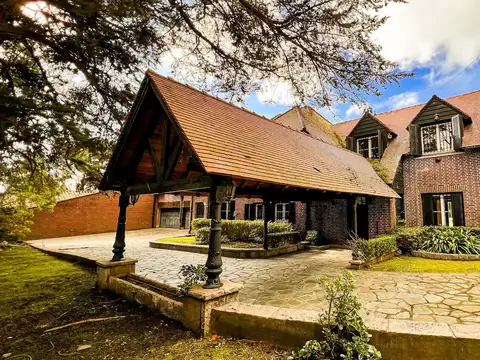 Casa en Venta de 5 dormitorios