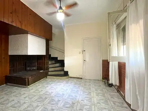 Venta- Casa 3 dormitorios ,terraza en Barrio Echesortu 