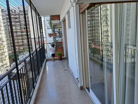 Departamento en Alquiler con 1 cocheras