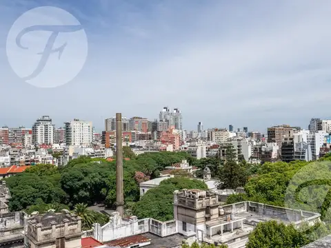 Cochera cubierta amplia en Recoleta Square – Ideal camioneta - Seguridad 24h - Control de acceso