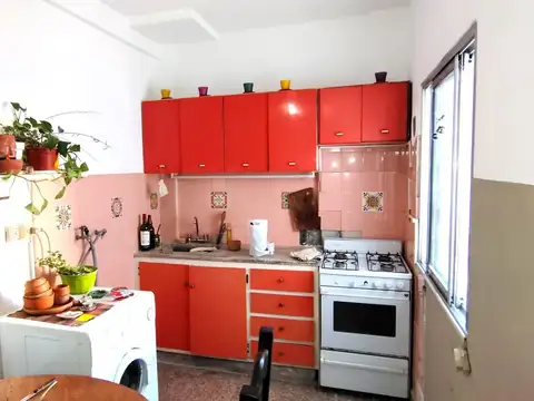 DEPARTAMENTO DE 2 AMBIENTES CON COCINA COMEDOR