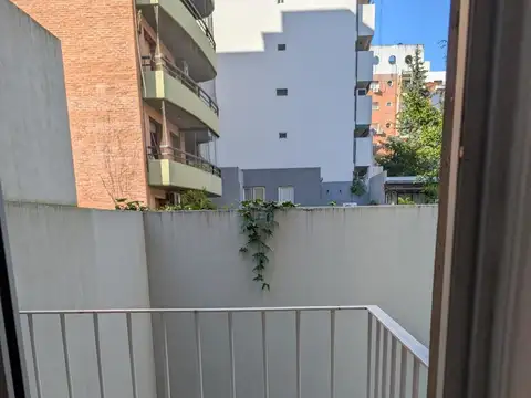 Departamento en Alquiler con 1 cochera