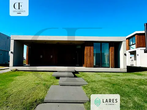 Casa en venta de 3 dormitorios c/ cochera en Lares del Canning