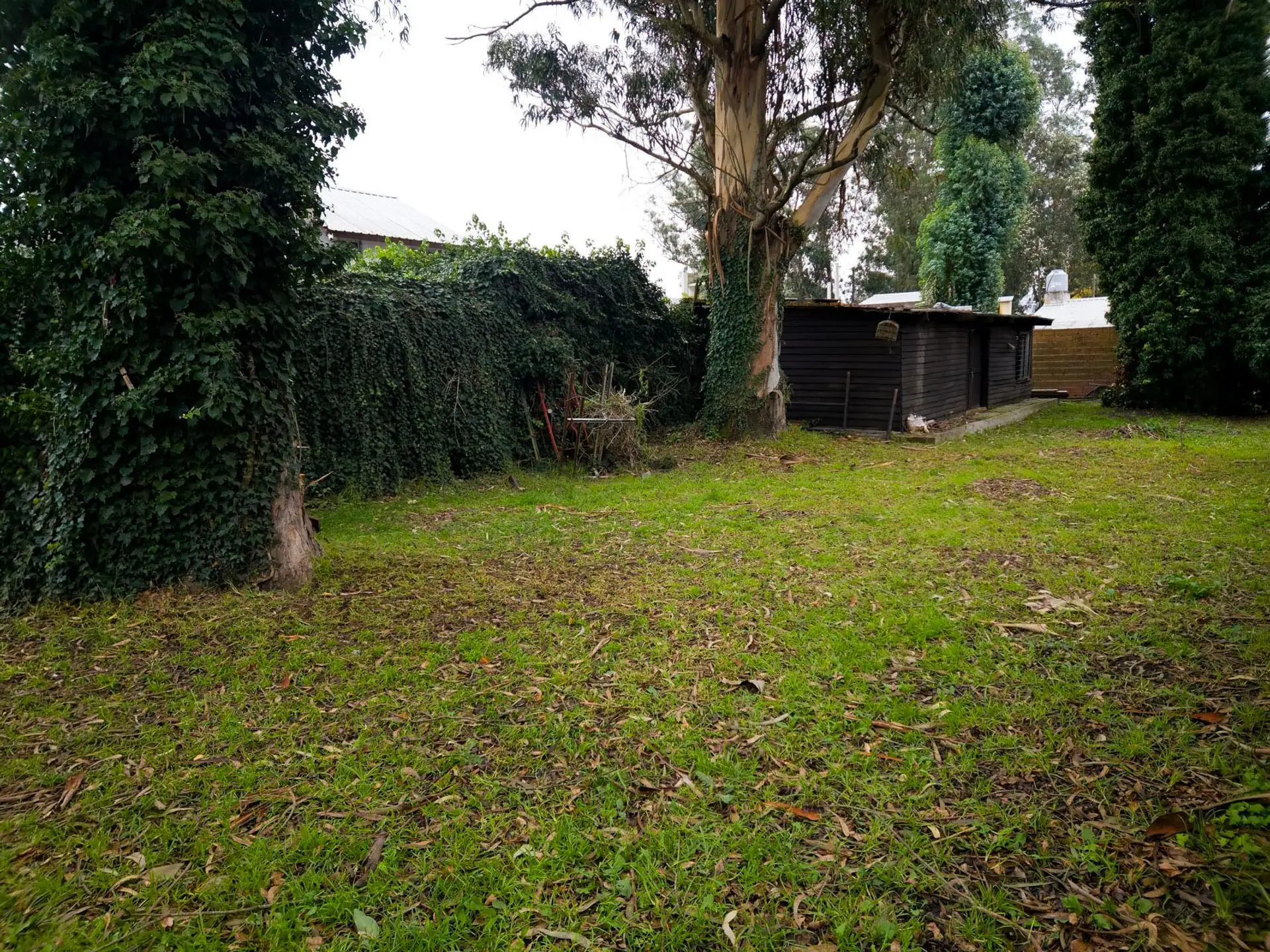 Lote de 300 m² en barrio 2 de Abril ¡Oportunidad!