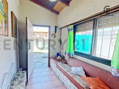 Teniente Coronel Manuel Rico 1100, Piso 0