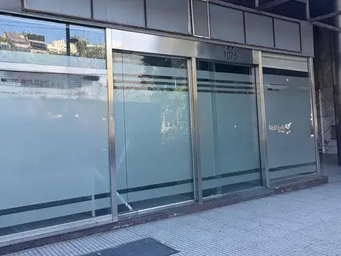 Local Comercial - 3 Plantas - Retiro