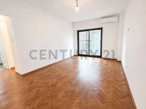 Venta Departamento 4 Ambientes con lavadero separado en Palermo Ultra Refaccionado a Nuevo Luminoso