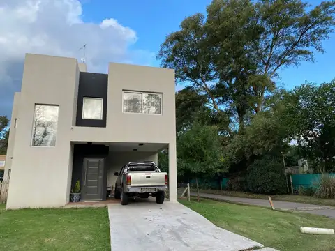 Casa Venta 4 ambientes LA ANGELICA Pilar PERMUTA