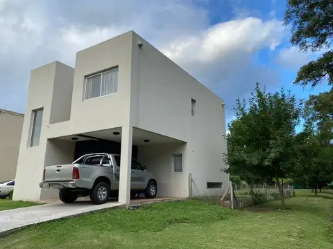 Casa Venta 4 ambientes LA ANGELICA Pilar PERMUTA
