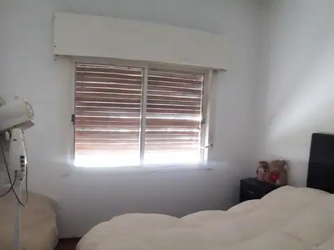 BRASIL 494 - CASA 4 AMBIENTES - VILLA MARTELLI - VENDE