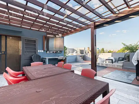 Casa 5 ambientes con 3 baños