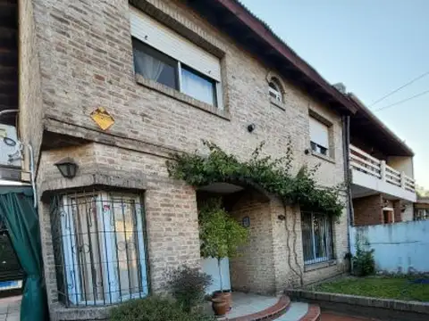 ALQUILER CASA AMOBLADA CON PILETA!