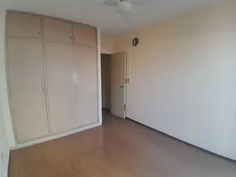 Departamento en Alquiler en Luis Agote, $ 330.000