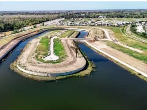 Blvd. de Todos los Santos, Dique,Lujan