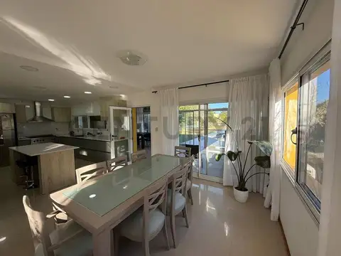 Casa en Venta en Coronel Brandsen, USD 260.000
