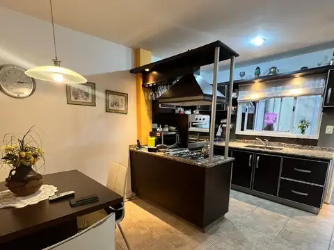 Departamento en Venta con 2 cocheras