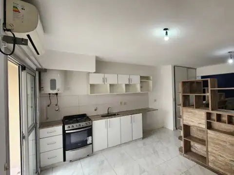 Alquiler de Monoambiente en Caseros, Tres de Febrero