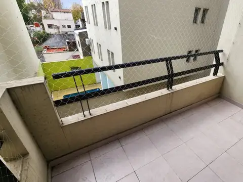 Cavassa 2500, Piso 1