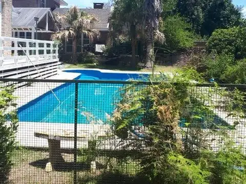 VENTA CASA DE 9 AMBIENTES IDEAL EVENTOS, GASTRONOMIA O USO PROFESIONAL, RANELAGH.