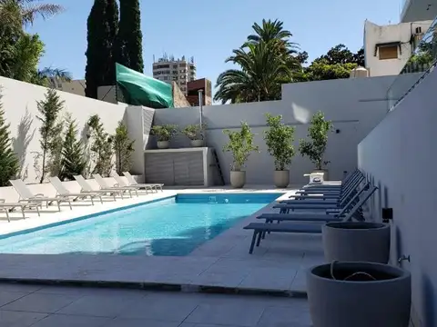 Monoambiente con patio alquiler Pileta Seguridad