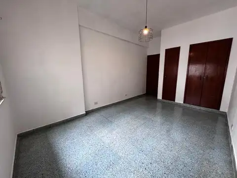 Depto Tipo Casa en Venta en Villa Pueyrredón, USD 155.000