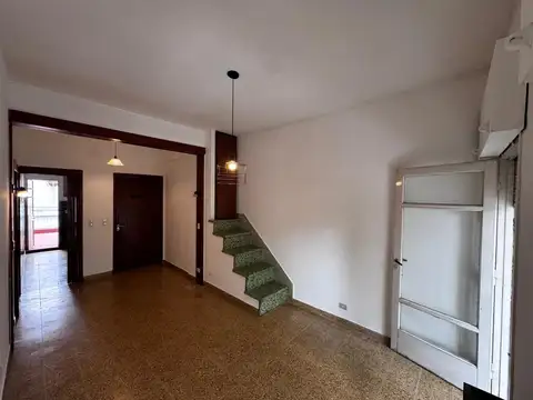 Depto Tipo Casa en Venta en Villa Pueyrredón, USD 155.000