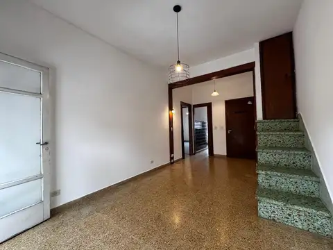 Depto Tipo Casa en Venta en Villa Pueyrredón, USD 155.000