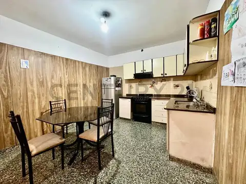 Santa Monica 4300, Piso 0