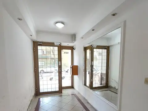 Departamento en alquiler un dormitorio balcón externo abasto ideal estudiantes