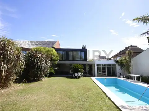 Casa en Venta en City Bell, USD 360.000