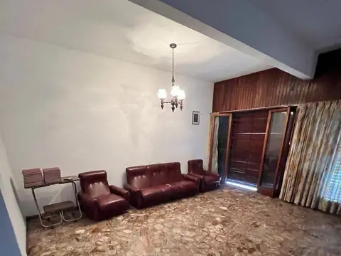 Depto Tipo Casa en Venta 45 años