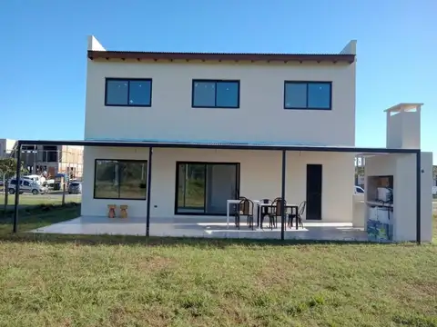 Casa en Venta en Puertos, USD 255.000