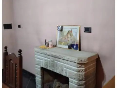 Depto Tipo Casa en 1°Piso