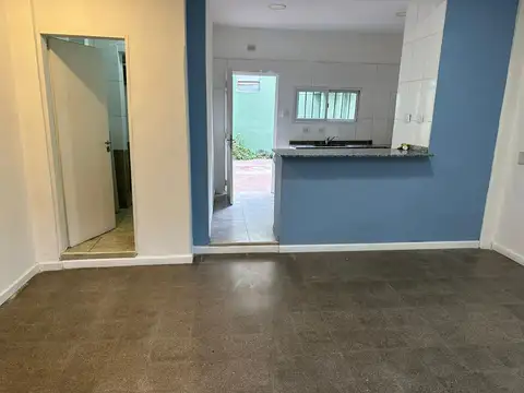 avenida mitre  al 700