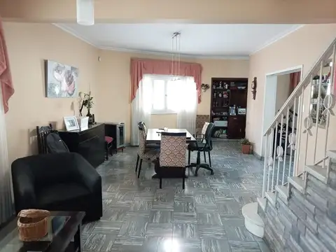 Casa en Alquiler de 3 dormitorios