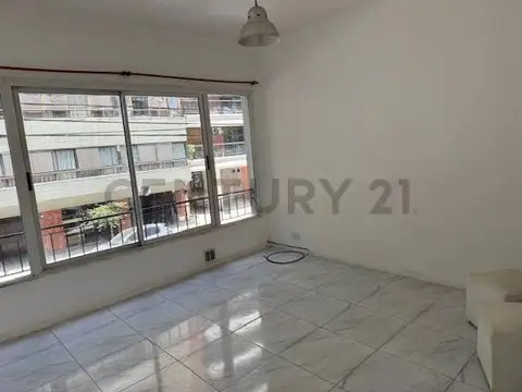 VENTA DEPARTAMENTO 3 AMBIENTES AL FRENTE EN BELGRANO
