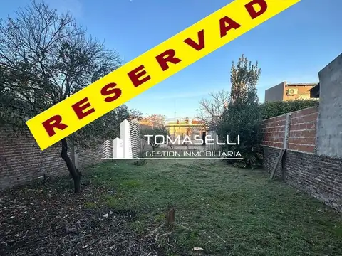 VENTA - CASA 4 AMBIENTES A REFACCIONAR - SOBRE LOTE DE 8.66 x43.51-VILLAMADERO - CON FINANCIACION