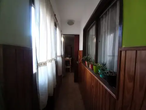 Depto Tipo Casa en Venta con 1 cocheras