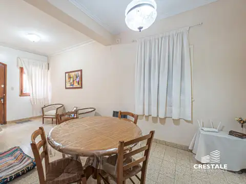 Depto Tipo Casa en Venta en Echesortu, USD 120.000