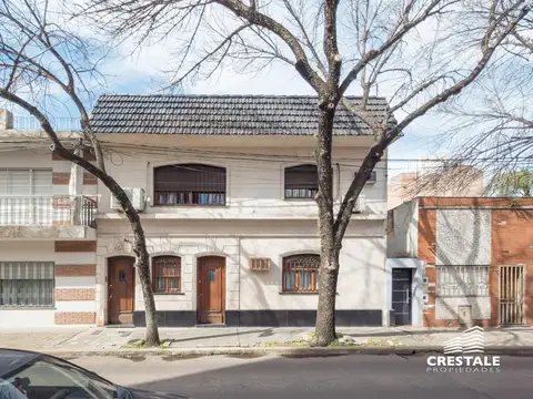 Venta / Permuta - PH en planta baja de 3 dormitorios con patio y quincho - Echesortu, Rosario.