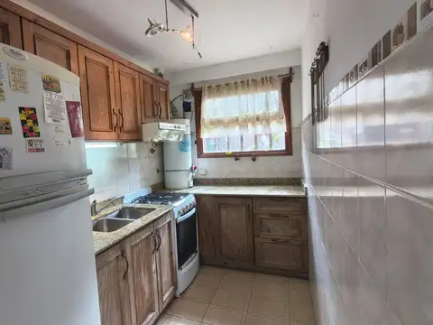 Departamento en Alquiler con 1 cocheras