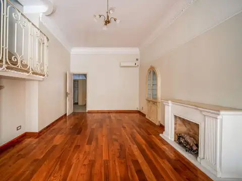 Depto Tipo Casa 5 ambientes con 3 baños