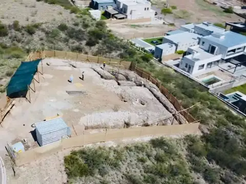 Lote con Proyecto en Venta B° Aguaribay