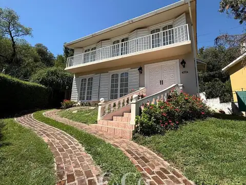 Venta Chalet De 3 Dormitorios Y Piscina A 5 Minutos Del Centro En Las Vertientes - Villa Carlos Paz