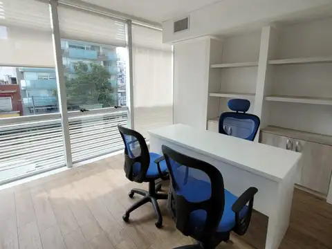 OFICINA CON COCHERA